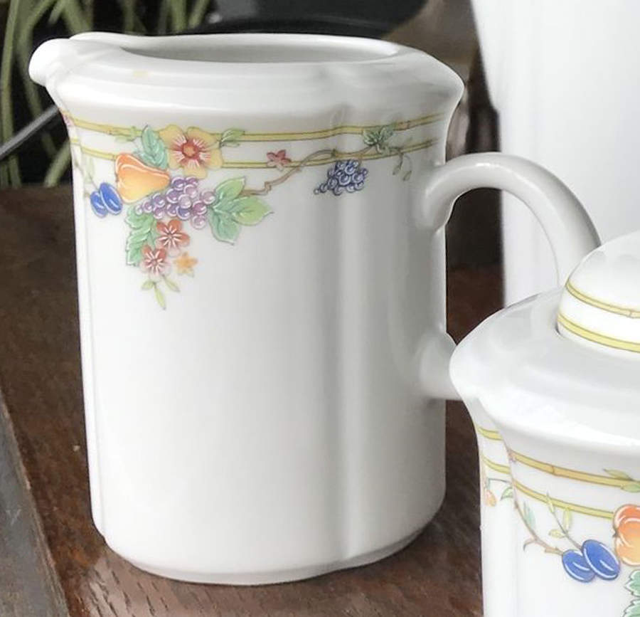 Les Fruites Creamer by Weimar-1
