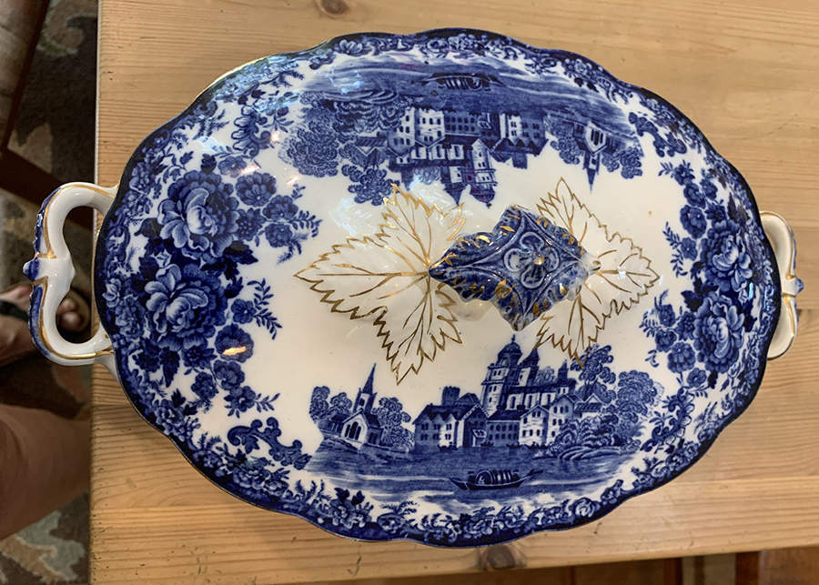 Togo Gold Trim (Flow Blue) Oval Covered Vegetable by F Winkle-1