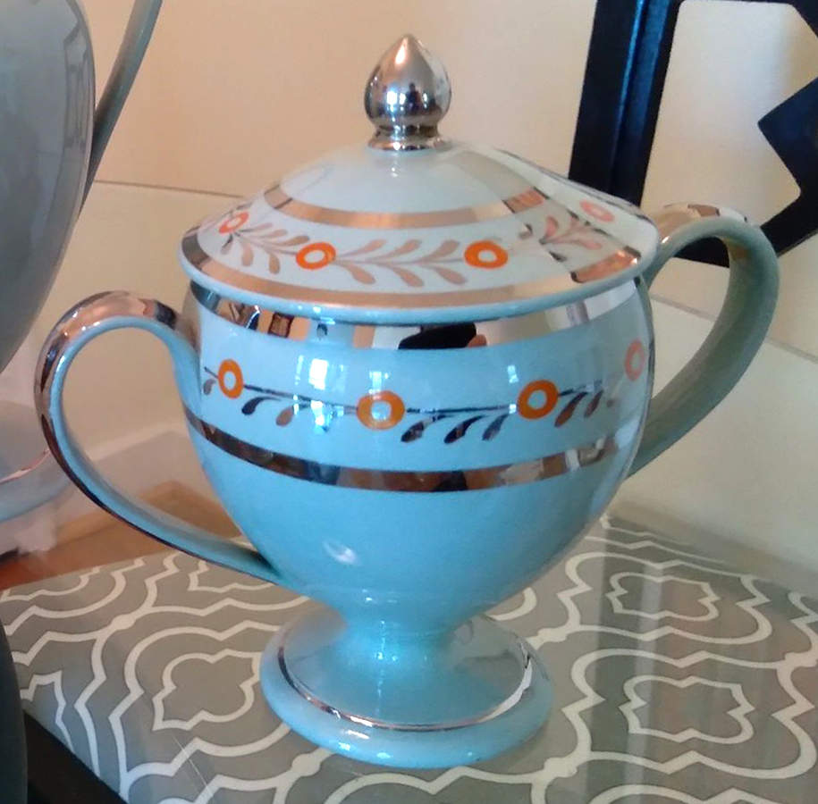 Amh8087 Sugar Bowl & Lid by Wedgwood-1