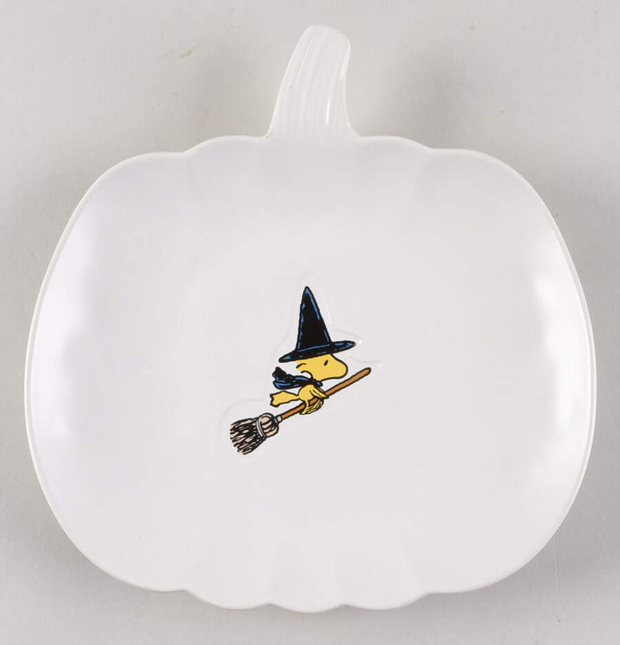 Peanuts Halloween Salad Plate by Williams-Sonoma-1