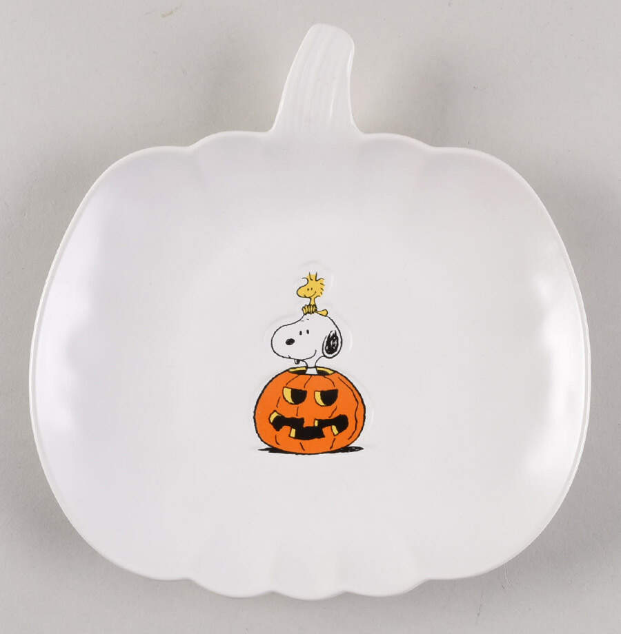 Peanuts Halloween Salad Plate by Williams-Sonoma-1