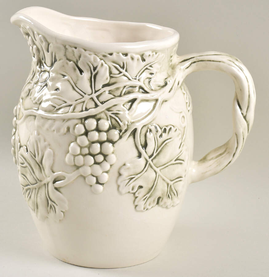 W1C13 64 Oz Pitcher by Wcl-1