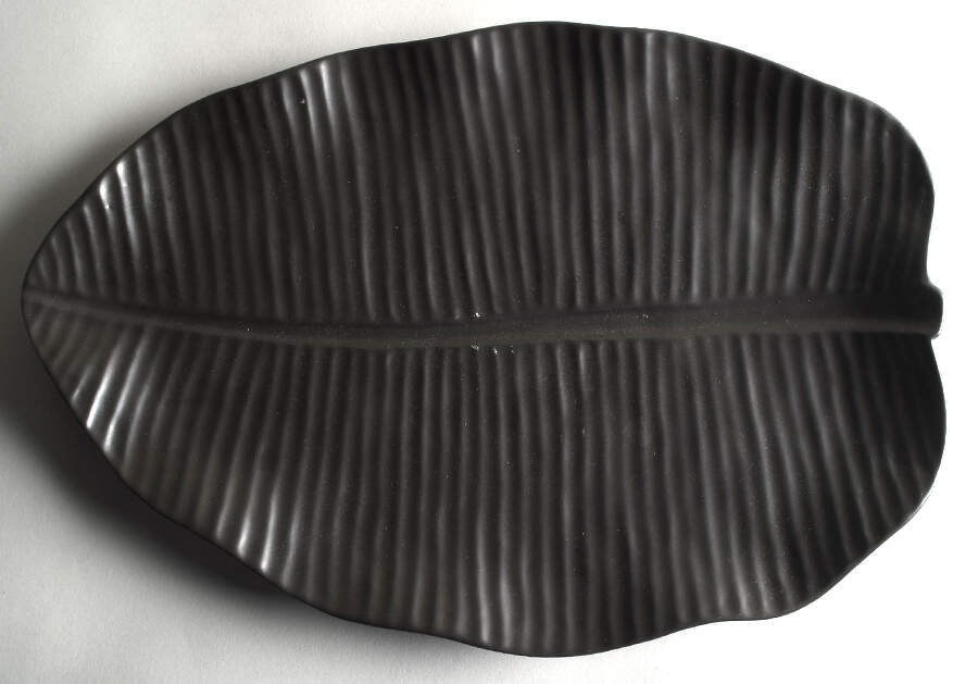 WSO167 15" Leaf Shaped Platter by Williams-Sonoma-1