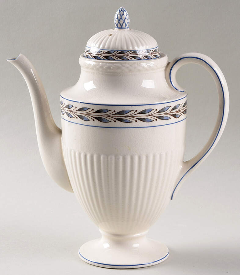T2282 Small Coffee Pot & Lid by Wedgwood-1