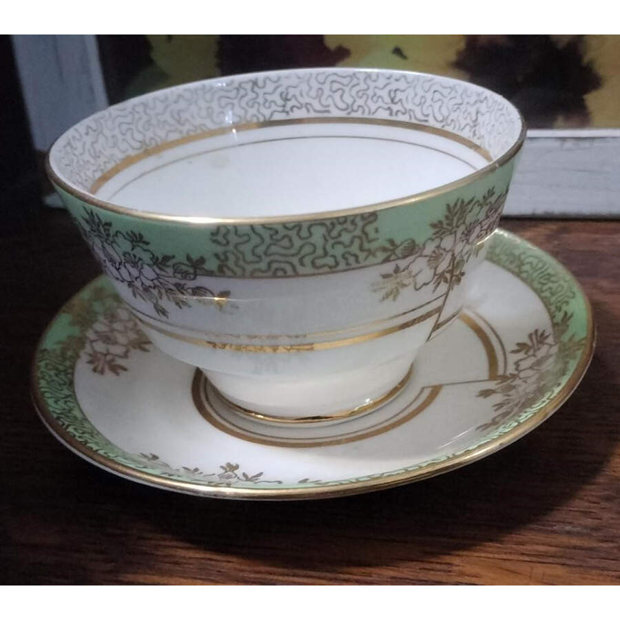 X1952-89 Footed Cup & Saucer Set by Windsor (England)-1