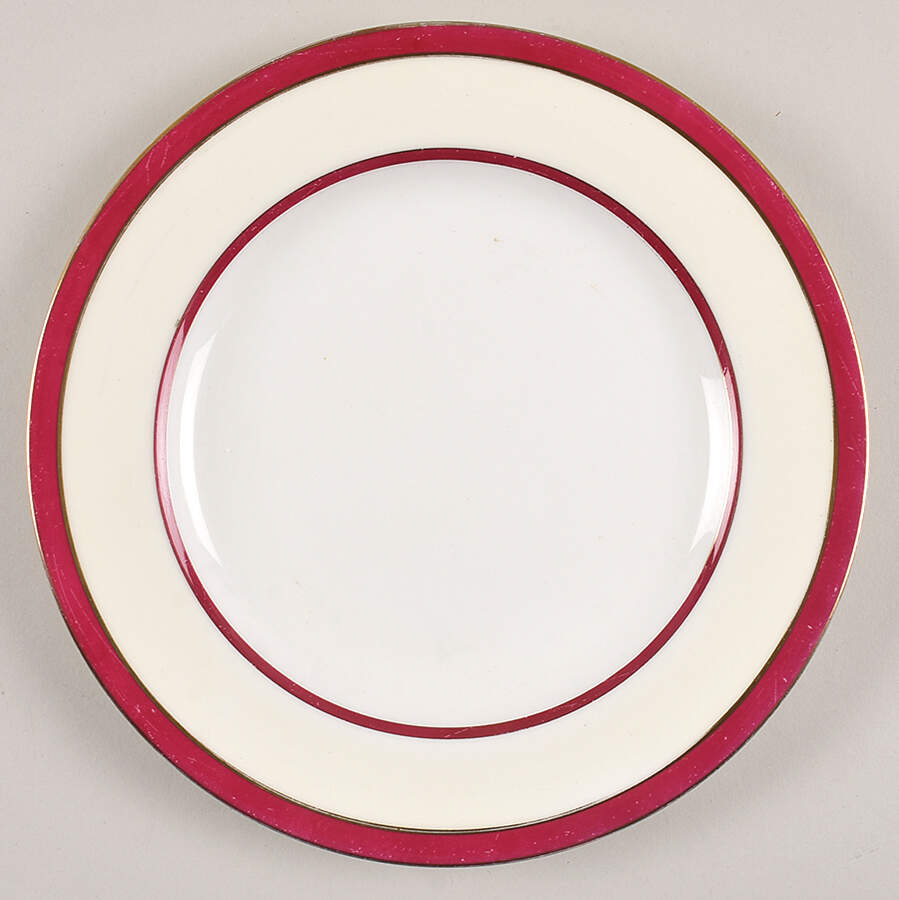 W2948 Luncheon Plate by Wedgwood-1