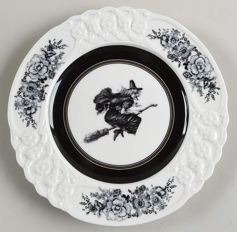 Spooky Soiree Salad Plate by Williams-Sonoma-1