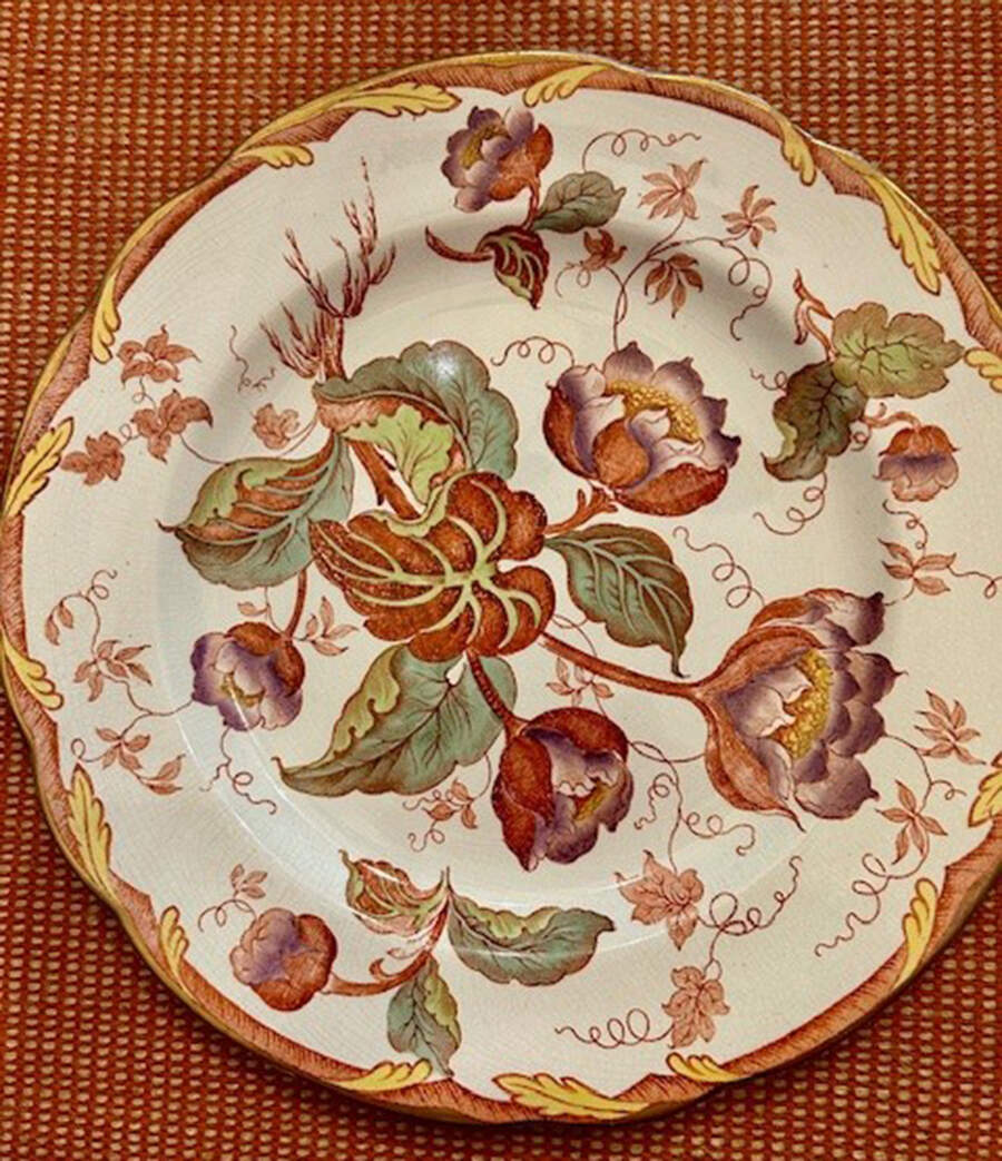 Water Nymph Purple Dinner Plate by Wedgwood-1