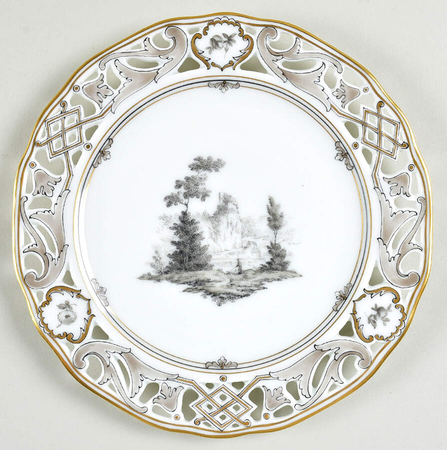 D5199 Salad Plate by Wiener Porzellan-1