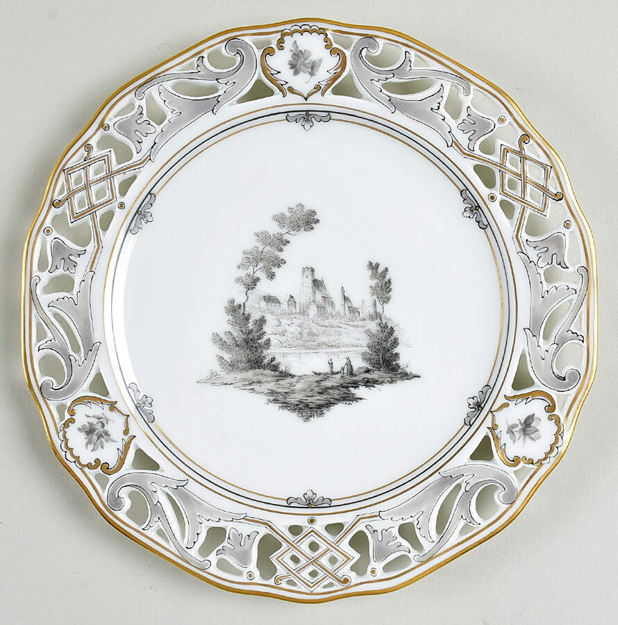 D5199 Salad Plate by Wiener Porzellan-1