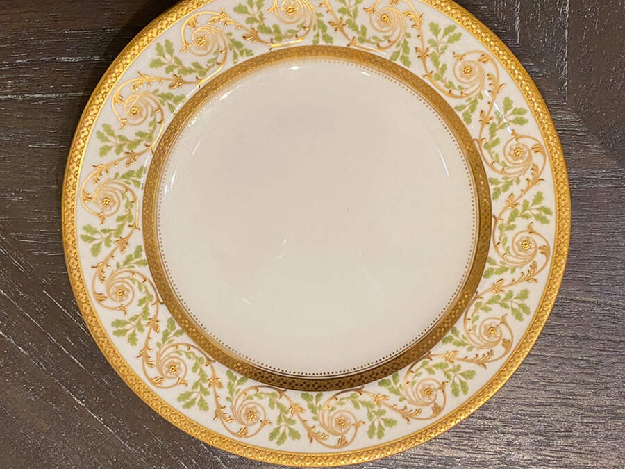 X6946 Dinner Plate by Wedgwood-1
