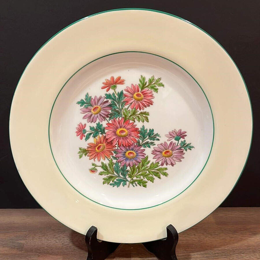 W3037 Dinner Plate by Wedgwood-1