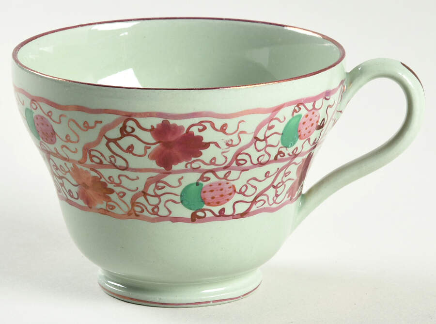 Strawberry Luster Celadon Footed Cup by Wedgwood-1