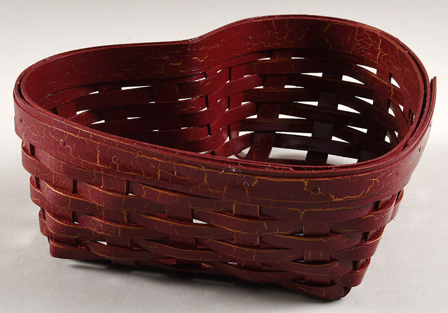Baskets and Accessories 9" Heart Shaped Basket by Workshop Gerald Henn-1