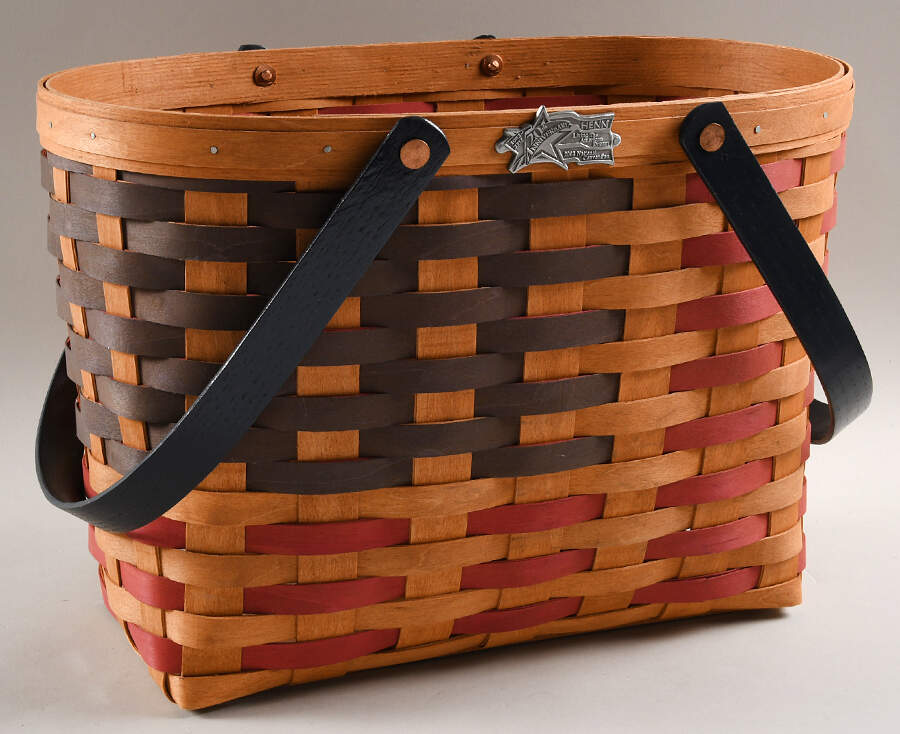 Baskets and Accessories 2002 National Convention Basket by Workshop Gerald Henn-1