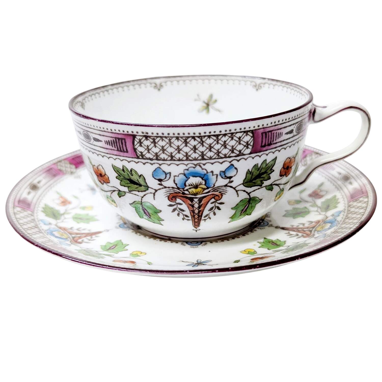 X8372 Flat Cup & Saucer Set by Wedgwood-1