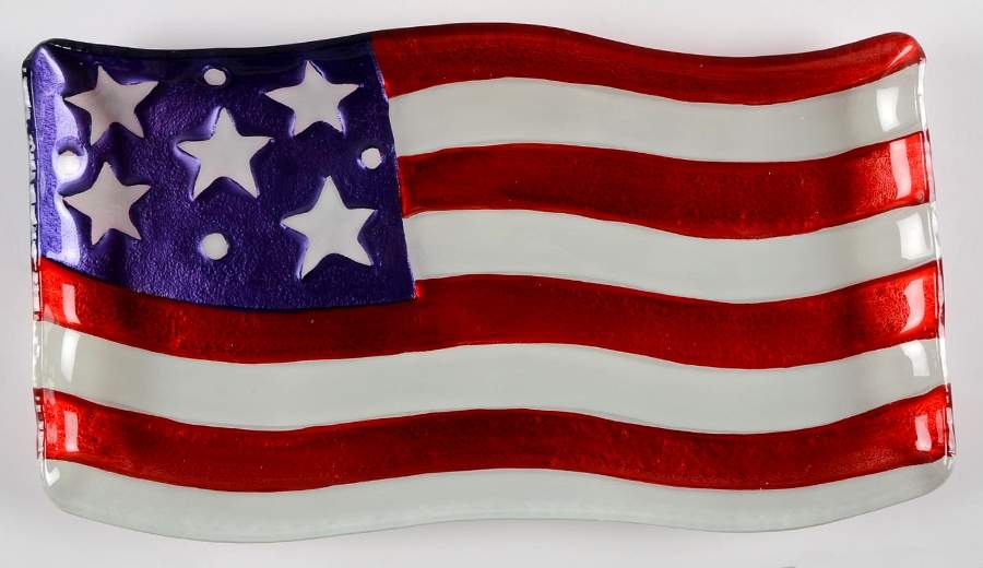 Giftware Q  Flag Platter by Silvestri-Demdaco-1