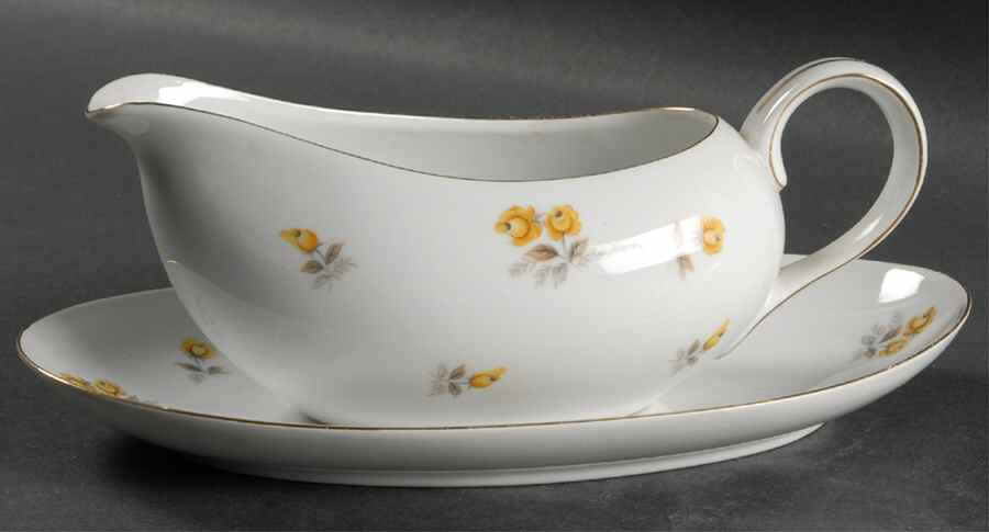 Ariel Gravy Boat & Underplate/Relish by Yamaka-1