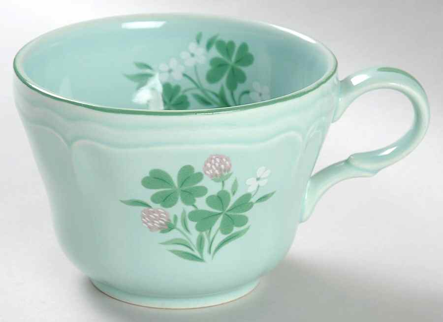 Auberge Green Flat Cup by Yamaka-1