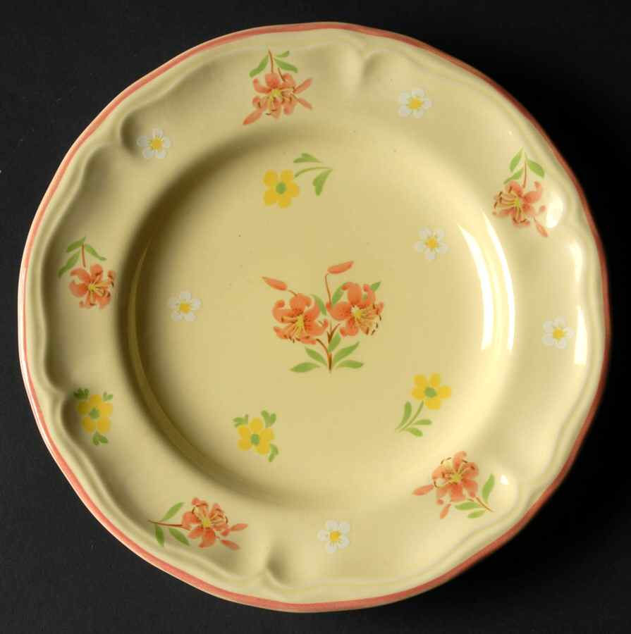 Auberge Yellow Salad Plate by Yamaka-1