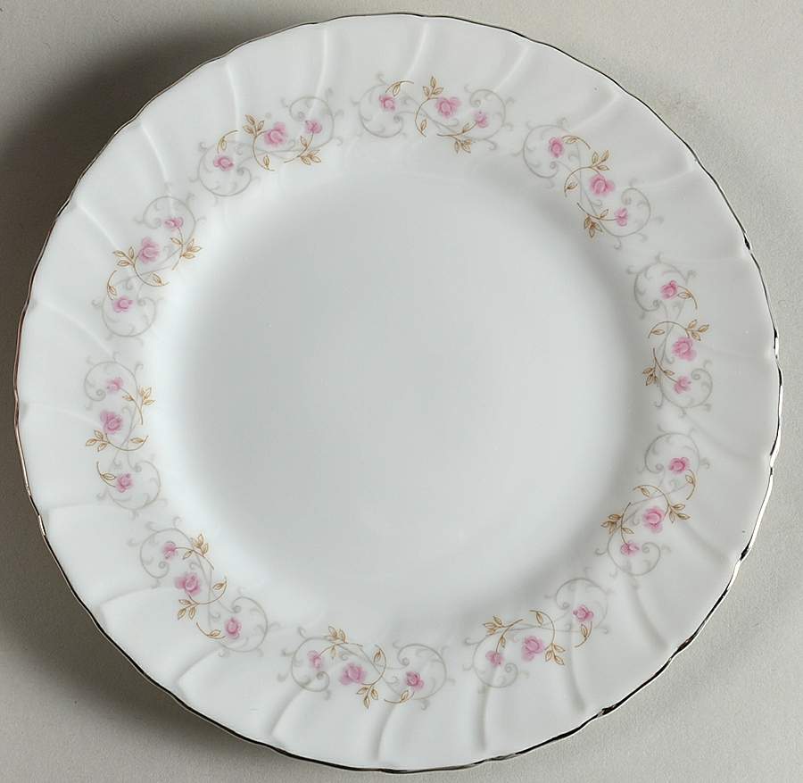 Belvedere Salad Plate by Yamaka-1