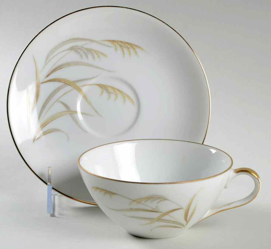 Calypso Flat Cup & Saucer Set by Yamaka-1