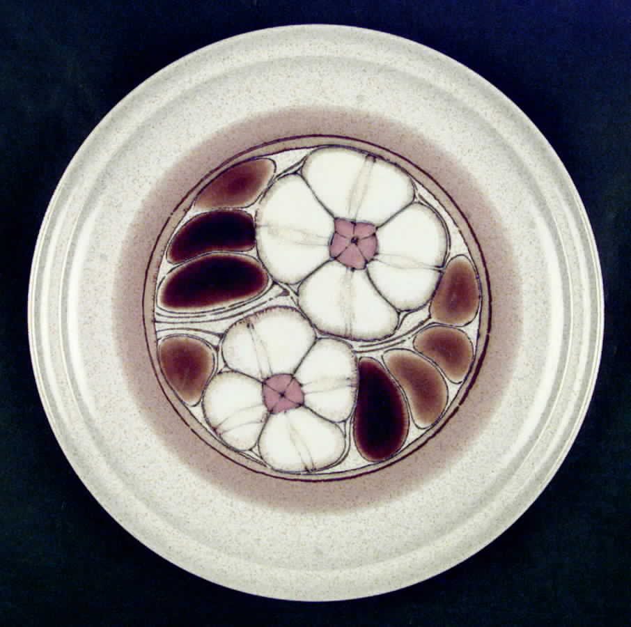 Cloisonne Dinner Plate by Yamaka-1