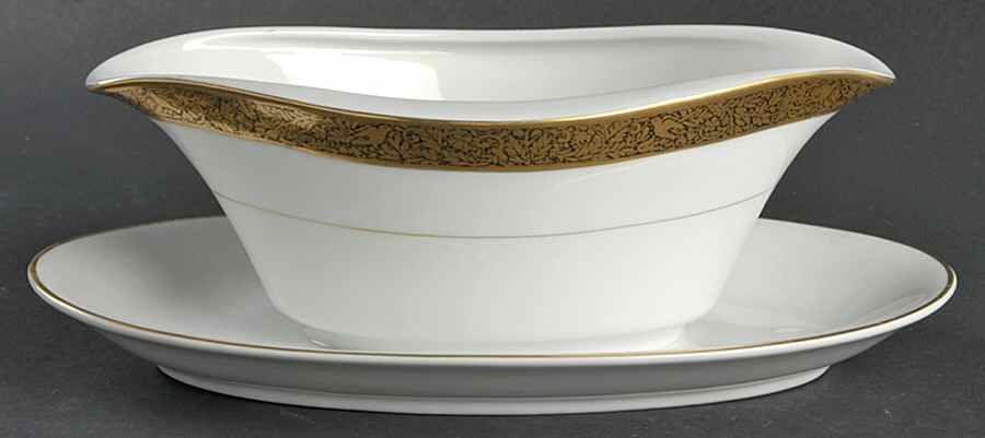 Contessina Gravy Boat with Attached Underplate by Yamaka-1