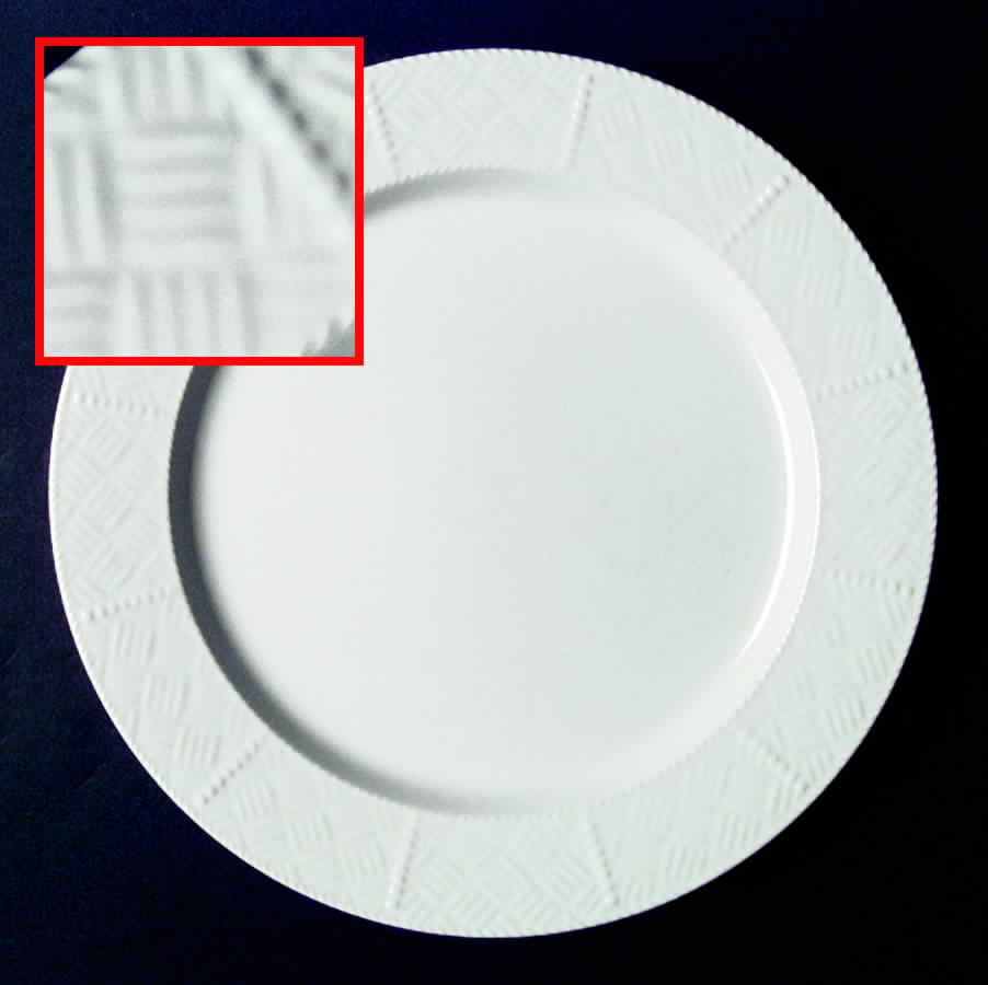 Damask Dinner Plate by Yamaka-1