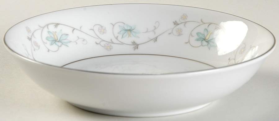 Delicate Fruit/Dessert (Sauce) Bowl by Yamaka-1
