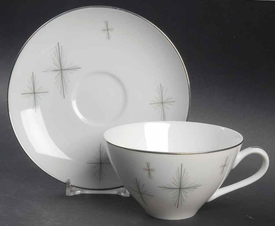Echo Flat Cup & Saucer Set by Yamaka-1