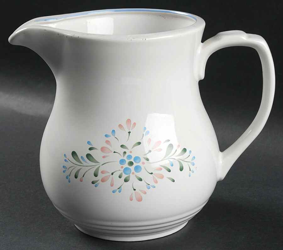 Fascino 64 Oz Pitcher by Yamaka-1