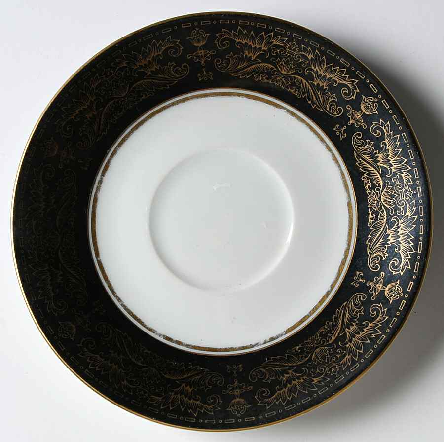 Harwick Saucer by Yamaka-1
