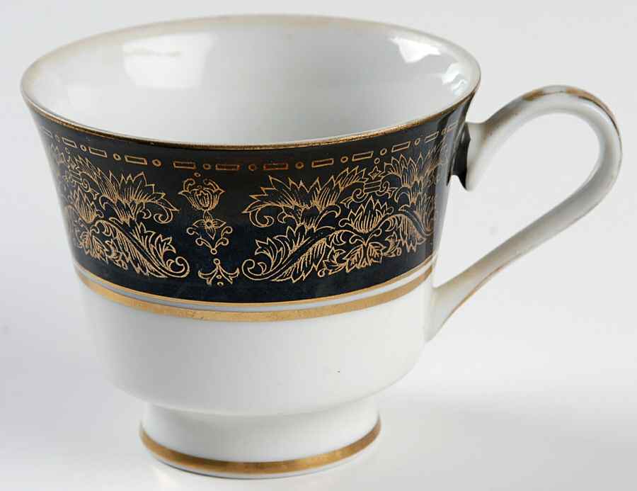 Harwick Flat Cup by Yamaka-1