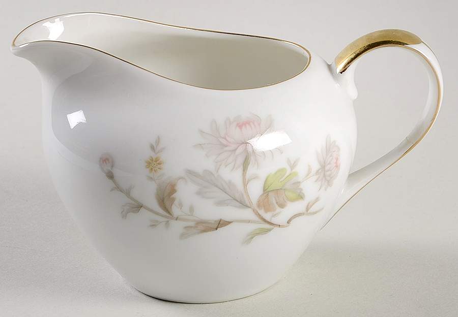 Kiku Creamer by Yamaka-1