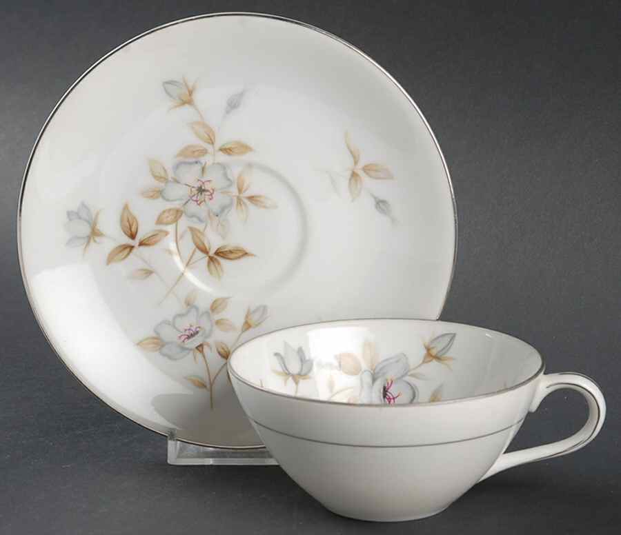 Maytime Flat Cup & Saucer Set by Yamaka-1