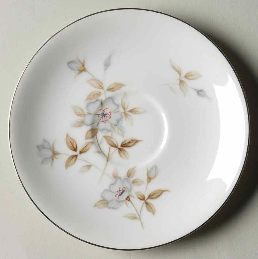 Maytime Saucer by Yamaka-1