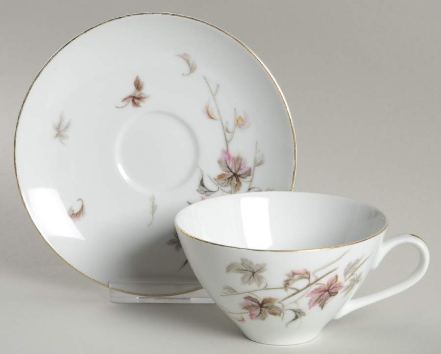 Montreal Flat Cup & Saucer Set by Yamaka-1