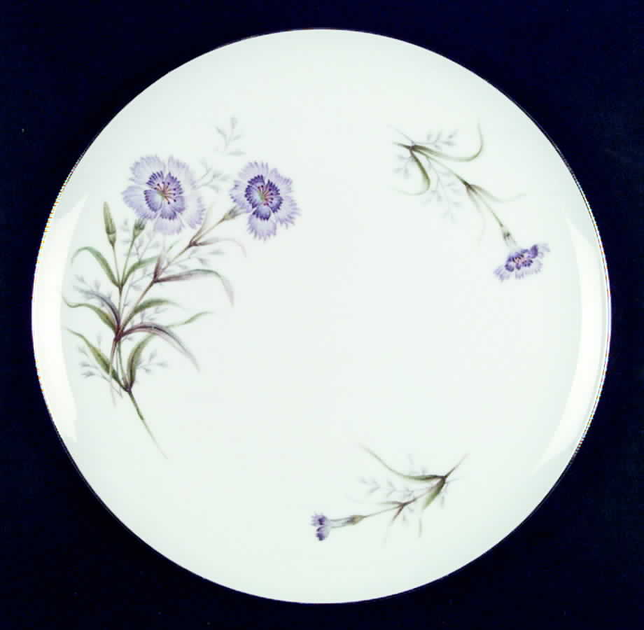 Periwinkle Dinner Plate by Yamaka-1