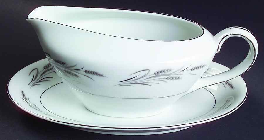 Platinum Wheat Gravy Boat & Underplate/Relish by Yamaka-1