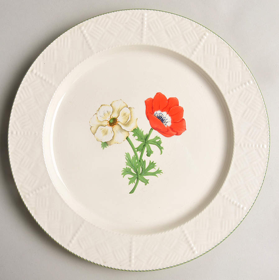 Poppy Dinner Plate by Yamaka-1