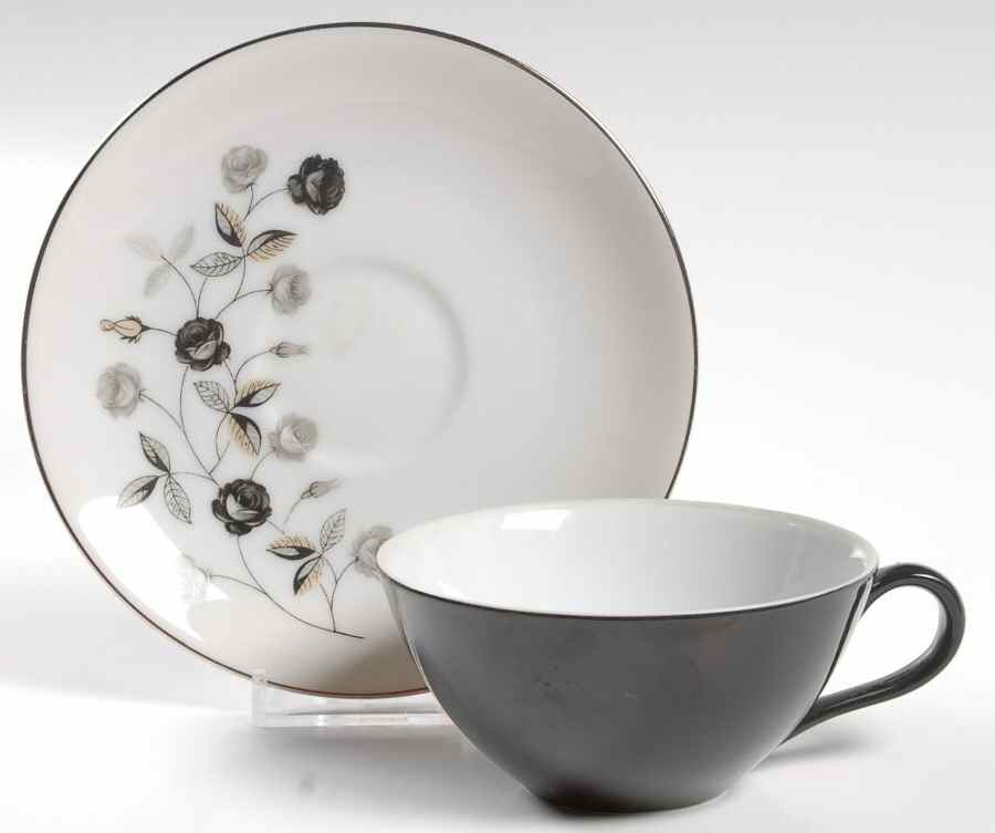 Prelude Flat Cup & Saucer Set by Yamaka-1