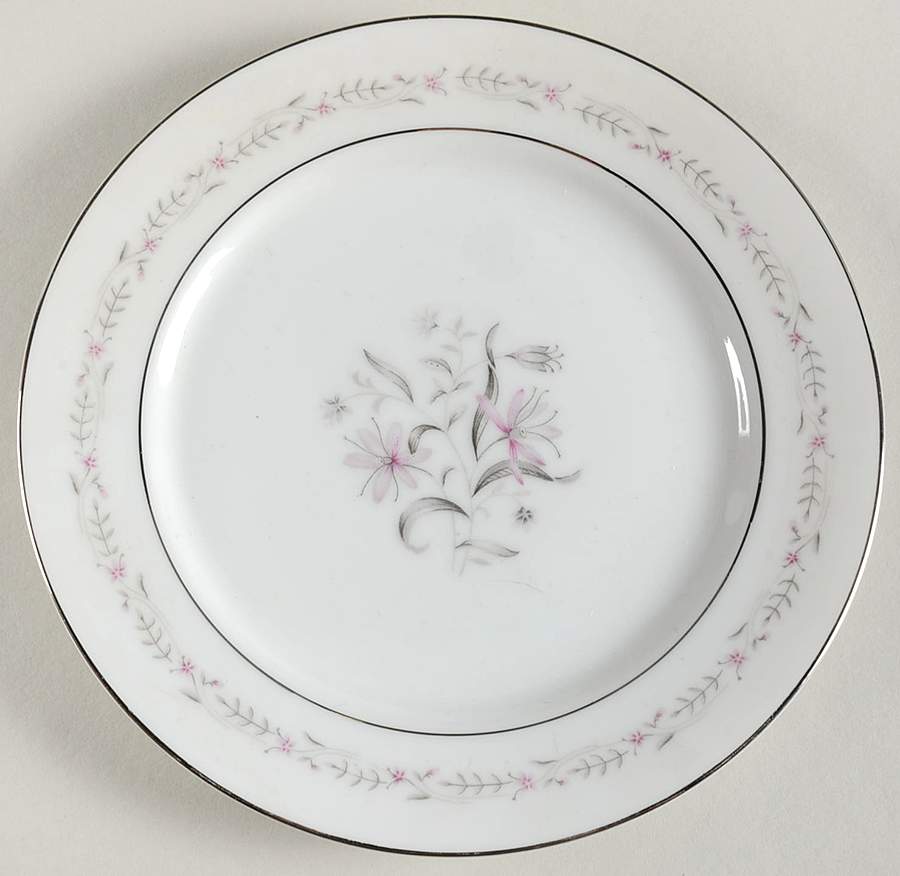 Rhapsody Salad Plate by Yamaka-1