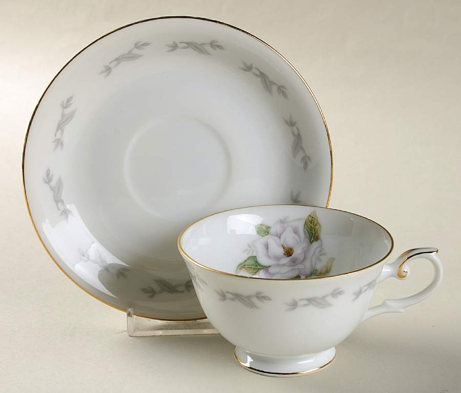 Rosalinda Footed Cup & Saucer Set by Yamaka-1