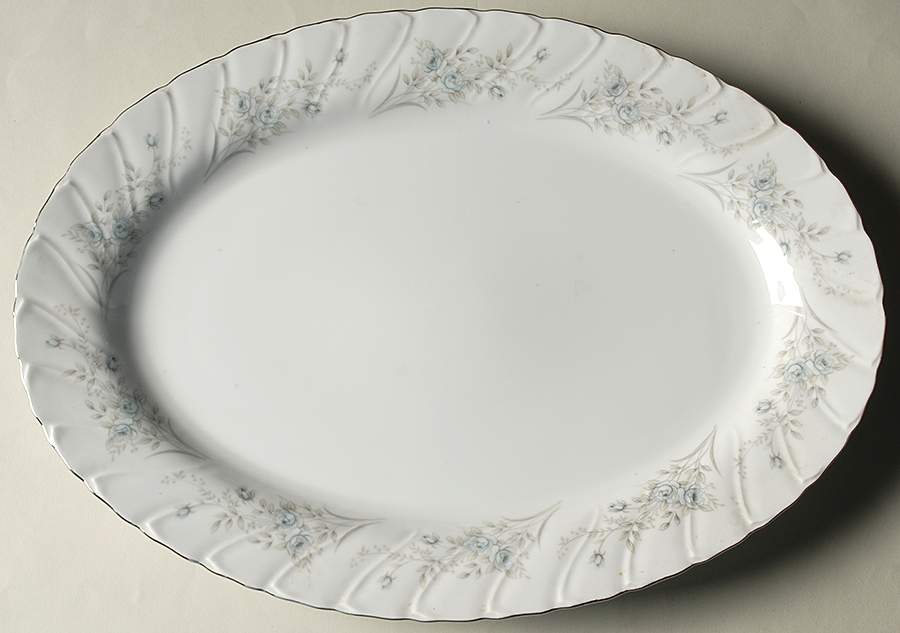 Sherwood 16" Oval Serving Platter by Yamaka-1