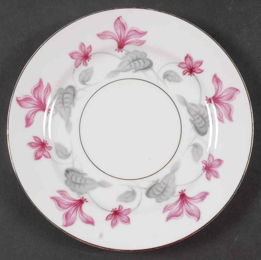 Woodbine Salad Plate by Yamaka-1