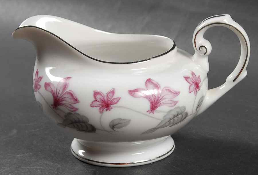 Woodbine Creamer by Yamaka-1