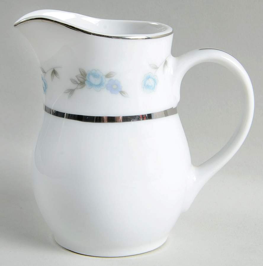 Classic Rose Creamer by Yamaka-1