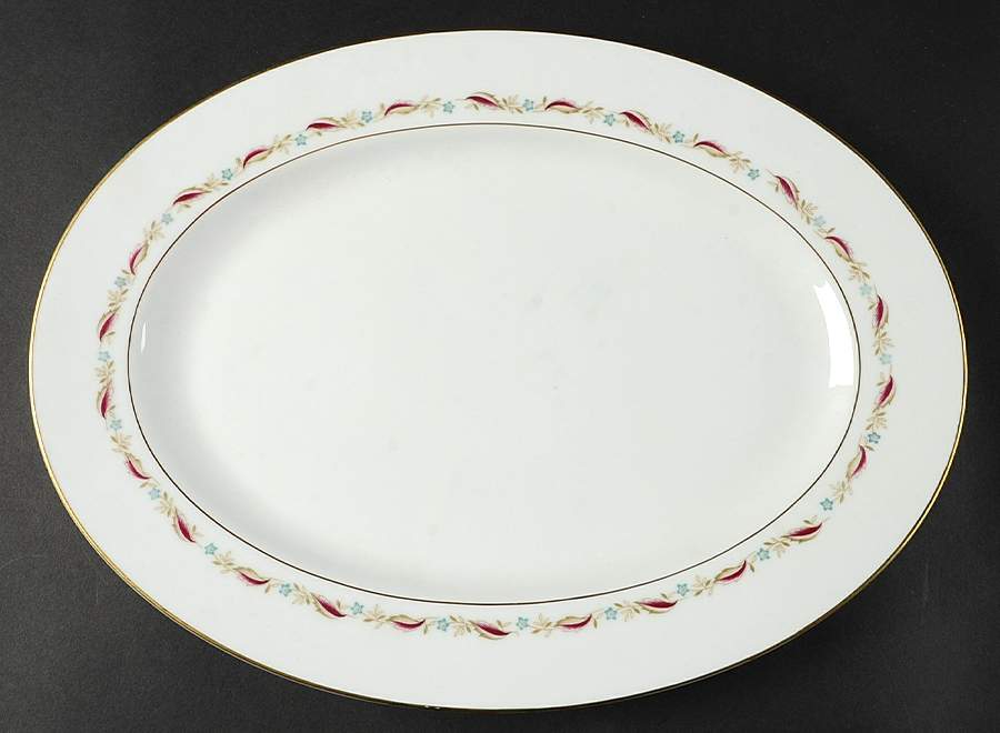 Heirloom 14" Oval Serving Platter by Yamato-1