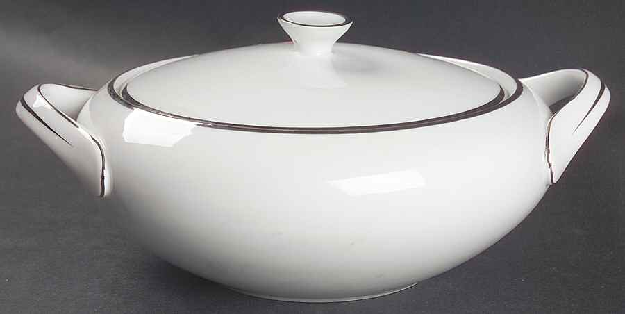 Moon Glow Round Covered Vegetable by Yamato-1